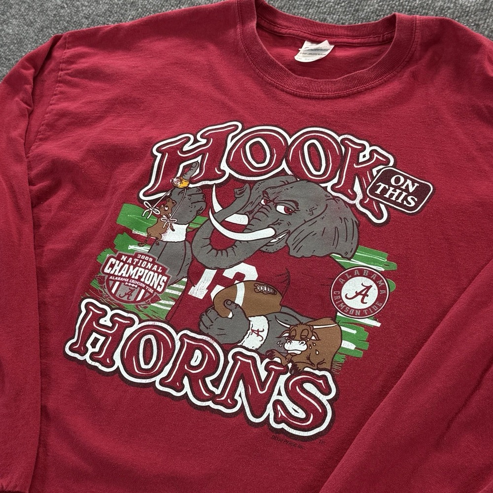 Gildan Alabama Crimson Tide 2009 National Champions Long Sleeve T-Shirt Mens 2XL